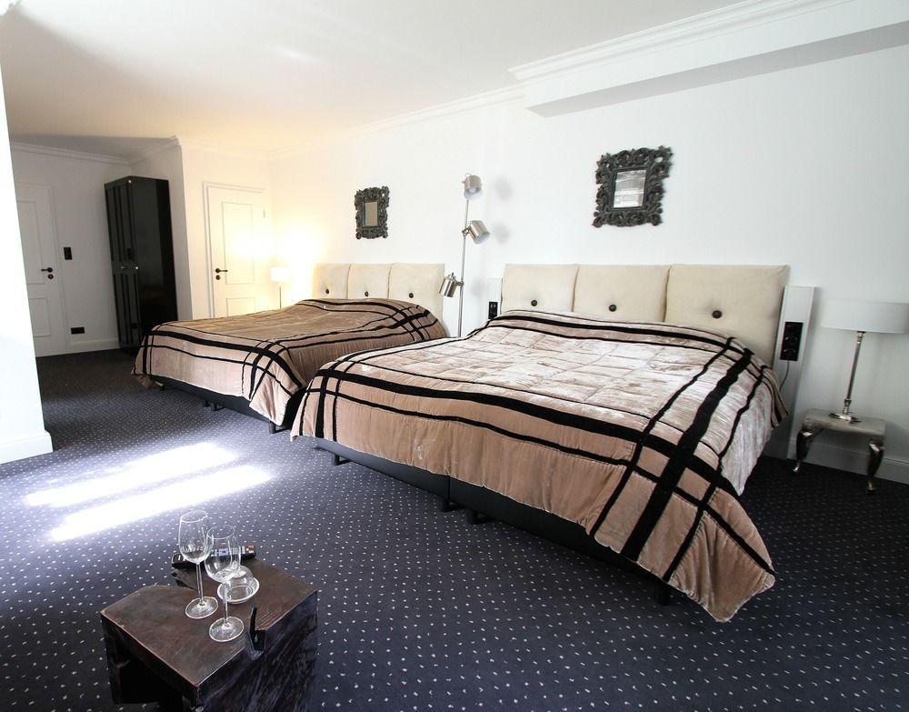Villa Adelees Boutique Hotel อัลส์เฟลด์ ภายนอก รูปภาพ